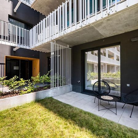 Wola Cosy White Apartment Варшава Экстерьер фото